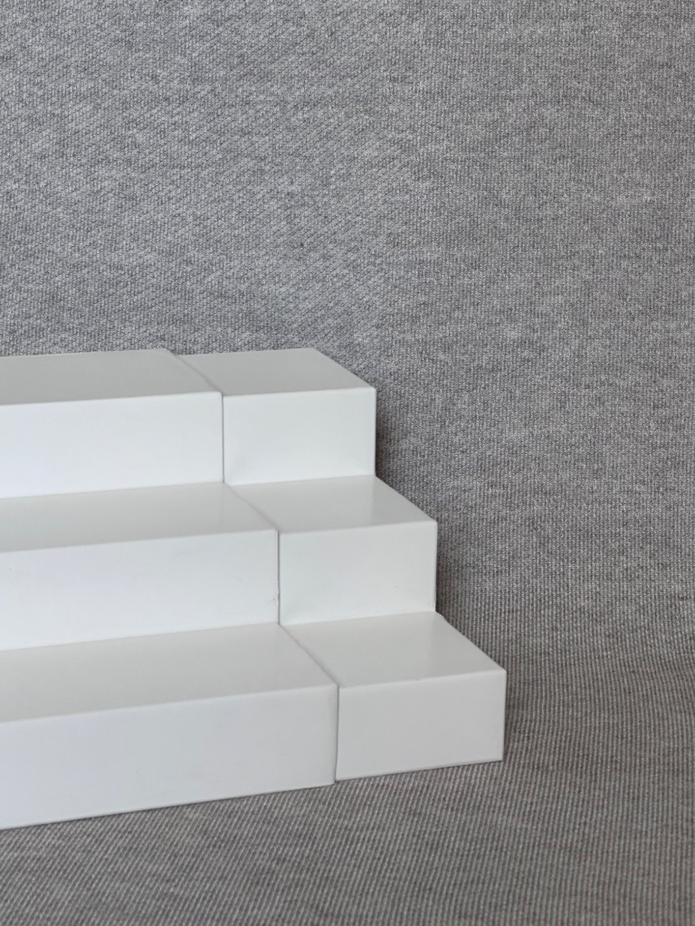 The Container Store: Expand-A-Shelf - Picture 4 of 9